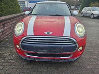 Gebraucht Mini Cooper 136 PS (100 kW) 2017 Blazing red ii metallic Kleinwagen