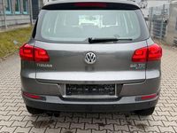 Gebraucht VW Tiguan Trendline 140 PS (102 kW) 2012 Grau SUV