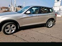 Gebraucht BMW X3 184 PS (135 kW) 2011 Gold SUV