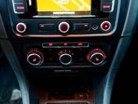 Gebraucht VW Golf VII 105 PS (77 kW) 2012 Schwarz Kombi