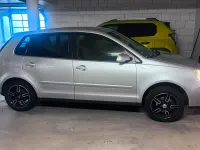 Gebraucht VW Polo 75 PS (55 kW) 2005 Grau Kleinwagen