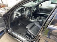 gebraucht BMW 330 d xDrive Touring M-Sportpaket Panorama
