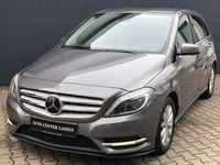 Gebraucht Mercedes B220 209 PS (153 kW) 2013 Grau Van / Kleinbus