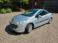 Gebraucht Peugeot 207 CC 120 PS (88 kW) 2007 Silber Cabrio