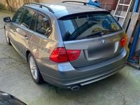 Gebraucht BMW 320 184 PS (135 kW) 2010 Grau Kombi