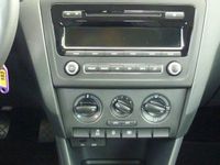 Gebraucht Skoda Rapid Ambition 105 PS (77 kW) 2014 Schwarz metallic Kleinwagen