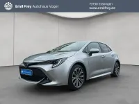Gebraucht Toyota Corolla Team 184 PS (135 kW) 2022 Shimmering silver metallic Kombi