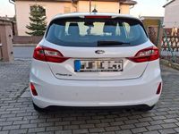 Gebraucht Ford Fiesta Trend 75 PS (55 kW) 2020 Weiß Kleinwagen
