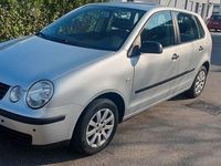 Gebraucht VW Polo Basis 54 PS (39 kW) 2003 Silber Limousine