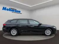 Gebraucht Skoda Superb Essence 150 PS (110 kW) 2024 Schwarz Kombi