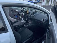 Gebraucht Ford Courier 137 PS (100 kW) 2014 Van / Kleinbus