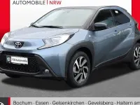 Neu Toyota Aygo X 72 PS (52 kW) 2026 Grau SUV