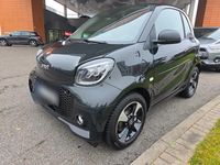 Gebraucht Smart ForTwo Coupé 60 kW (82 PS) 2024 Schwarz Kleinwagen