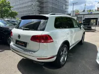 Gebraucht VW Touareg Terrain Tech 262 PS (192 kW) 2015 Weiß SUV