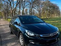 Gebraucht Opel Astra 160 PS (117 kW) 2016 Grün Kombi