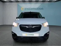 Gebraucht Opel Combo-e Life 100 kW (136 PS) 2024 Weiß Limousine