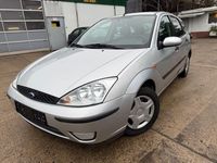 Gebraucht Ford Focus Trend 101 PS (74 kW) 2002 Grau Limousine