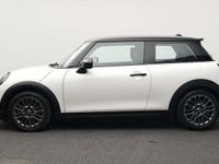 Gebraucht Mini Cooper S Classic 204 PS (150 kW) 2024 Weiß Kleinwagen