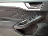 Gebraucht Ford Focus Cool & Connect 150 PS (110 kW) 2020 Blau Limousine