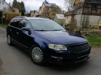 Gebraucht VW Passat 140 PS (102 kW) 2005 Blau Kombi