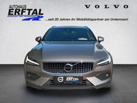 Gebraucht Volvo V60 CC Pro 250 PS (183 kW) 2020 Grau Kombi