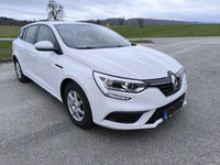 Gebraucht Renault Mégane IV Life 101 PS (74 kW) 2017 Weiß Limousine