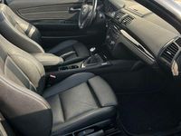 Gebraucht BMW 118 Cabriolet 143 PS (105 kW) 2011 Schwarz Cabrio