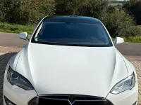 Second-hand Tesla Model S 386 kW (525 CP) 2015 Alb Hatchback