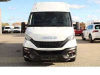 Gebraucht Iveco Daily 156 PS (114 kW) 2021 Weiß Van / Kleinbus
