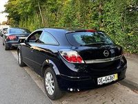 Gebraucht Opel Astra 105 PS (77 kW) 2006 Schwarz Coupé