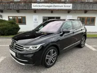 Gebraucht VW Tiguan Elegance 200 PS (147 kW) 2020 Deep black perleffekt SUV