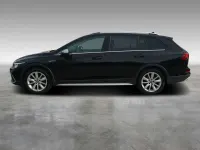 Gebraucht VW Golf Alltrack 200 PS (147 kW) 2023 Deep black perleffekt Kombi
