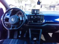 Usado VW up! CLUB 75 CV (55 kW) 2016 Púrpura Utilitario