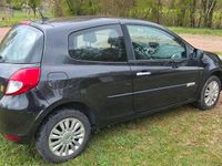 Brugt Renault Clio II 74 HK (54 kW) 2011 Sort Hatchback