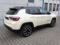 Gebraucht Jeep Compass Limited 131 PS (96 kW) 2020 Ivory tricoat SUV