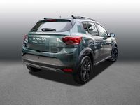 Neu Dacia Sandero Expression 91 PS (66 kW) 2025 Zedergrün Kleinwagen