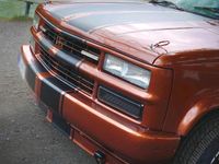 Second-hand Chevrolet Silverado 200 CP (147 kW) 1992 Portocaliu SUV