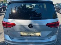 Gebraucht VW Touran Move 150 PS (110 kW) 2024 Silber Van / Kleinbus