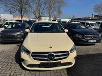 Gebraucht Mercedes B200 150 PS (110 kW) 2019 Beige Van / Kleinbus