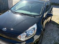 Gebraucht Kia Rio 75 PS (55 kW) 2013 Schwarz Limousine