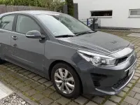 Używany Kia Rio Vision 84 KM (61 kW) 2023 Szary Hatchback