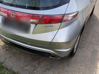 Gebraucht Honda Civic 100 PS (73 kW) 2009 Silber Kleinwagen