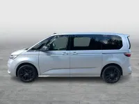 Gebraucht VW Multivan Style 150 PS (110 kW) 2023 Silber Van / Kleinbus
