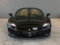 Gebraucht Ferrari 296 829 PS (609 kW) 2024 Schwarz Cabrio