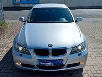 Gebraucht BMW 320 150 PS (110 kW) 2006 Silber Limousine