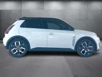 Neu Renault 5 E-Tech Komfort 77 kW (106 PS) 2026 Weiß Limousine