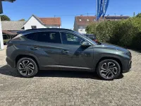 Neu Hyundai Tucson Prime 150 PS (110 kW) 2026 Cypress green SUV
