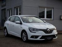 Gebraucht Renault Mégane IV Intens 101 PS (74 kW) 2017 Weiß Limousine