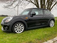 Second-hand Mini Cooper D 116 CP (85 kW) 2015 Negru Hatchback