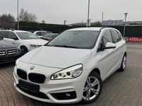 Gebraucht BMW 220 Active Tourer M Sport 192 PS (141 kW) 2016 Mineralweiss Van / Kleinbus